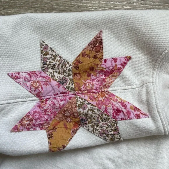 Xirena Estella Star-Appliquéd Quilt Cotton Cropped Sweatshirt Snowdrop Sz XS - Picture 6 of 13